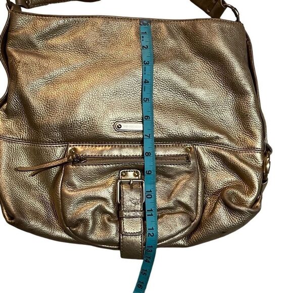 Michael Kors Hobo Purse - Picture 6 of 10